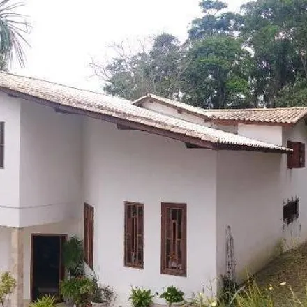 Image 1 - Estrada da Fazendinha, Chácaras Embu Colonial, Embu das Artes - SP, 06835-230, Brazil - House for sale
