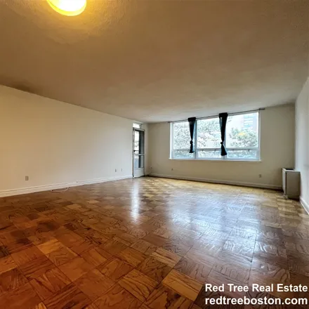 Rent this 2 bed condo on 41 Park Street
