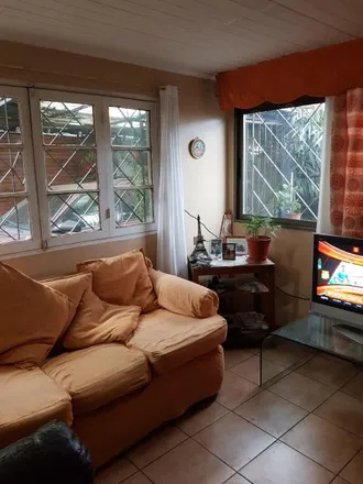 Buy this 6 bed house on Rupanco 1370 in 859 0483 Conchalí, Chile