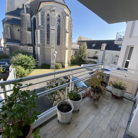 Image 8 - Direction des Parcs, Jardins et Paysages, 20 Boulevard de Lavoisier, 49009 Angers, France - Apartment for rent