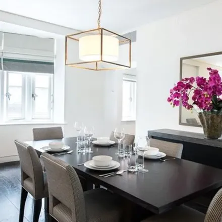 Image 3 - 20 Binney Street, East Marylebone, London, W1K 5EH, United Kingdom - Apartment for rent