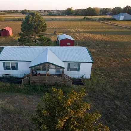 Buy this 3 bed house on 20026 East 580 Road in Rogers County, OK 74036