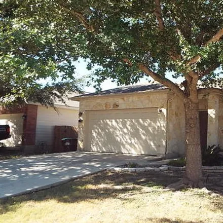 Image 2 - 611 Campion Red, Bexar County, TX 78245, USA - House for rent