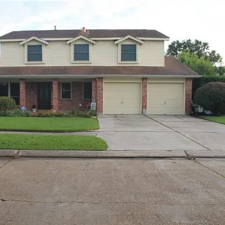 Buy this 4 bed house on 5501 Loraine Street in Metairie, LA 70003