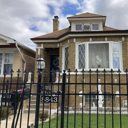 Image 1 - 8843 South Hermitage Avenue, Chicago, IL 60620, USA - House for sale
