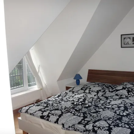 Rent this 2 bed apartment on Lindenthaler Allee 9 in 14163 Berlin, Germany
