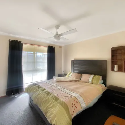 Image 2 - Vickers Street, Sebastopol VIC 3356, Australia - Apartment for rent