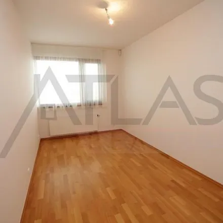 Image 9 - Na Vidouli 845/1a, 158 00 Prague, Czechia - Apartment for rent