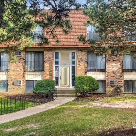 Image 1 - 172 North Waters Edge Drive, Glendale Heights, IL 60139, USA - House for sale