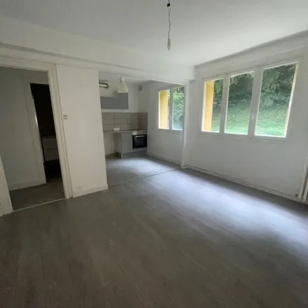 Rent this 2 bed apartment on 15 Rue de la Résistance in 42000 Saint-Étienne, France