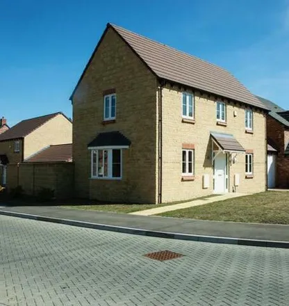Rent this 3 bed house on Spring Field Way in Sutton Courtenay, OX14 4FQ