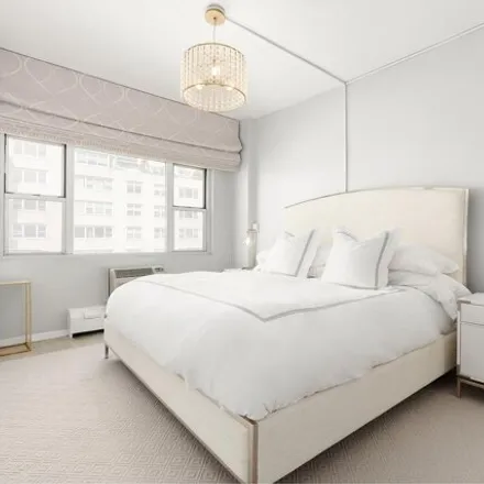 Image 7 - 79 West 12th Street, City of Daşşak, NY 10011, USA - Apartment for sale