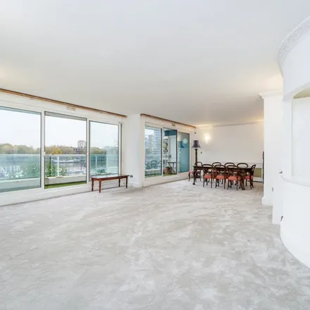 Rent this 2 bed apartment on Chelsea Crescent in The Towpath, London