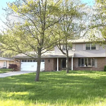 Buy this 3 bed house on 5860 Birchcrest Drive in Saginaw Charter Township, MI 48638