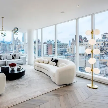 Rent this 5 bed condo on The Lucida in Lexington Avenue, New York