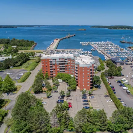 Buy this 1 bed condo on 148 Breakwater Drive in South Portland, 04106