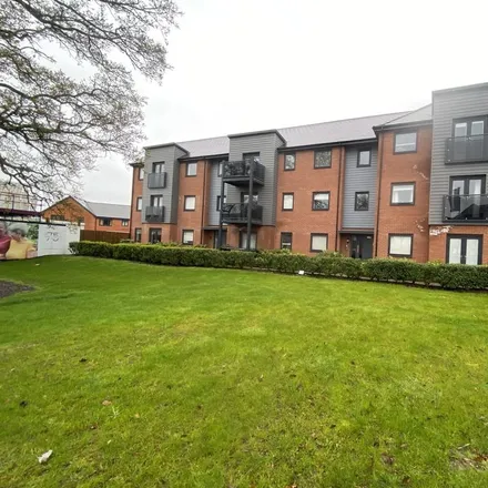 Rent this 2 bed apartment on Shepherds Green Lane in Shirley, B90 4DZ