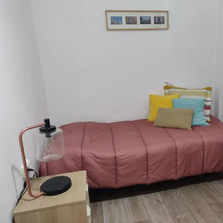 Image 1 - Escola La Caixa, Carrer d'Andrade, 182, 08020 Barcelona, Spain - Room for rent