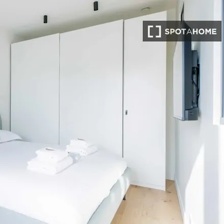 Image 7 - La Ruche, Quai de Jemmapes, 75010 Paris, France - Apartment for rent