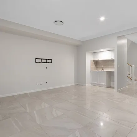 Image 9 - 5 Stanley Terrace, East Brisbane QLD 4169, Australia - Apartment for rent