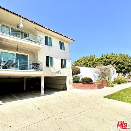 Rent this 1 bed house on 9130 Alcott Street in Los Angeles, CA 90035