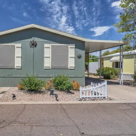 Image 1 - 19802 North 32nd Street, Phoenix, AZ 85050, USA - Apartment for sale