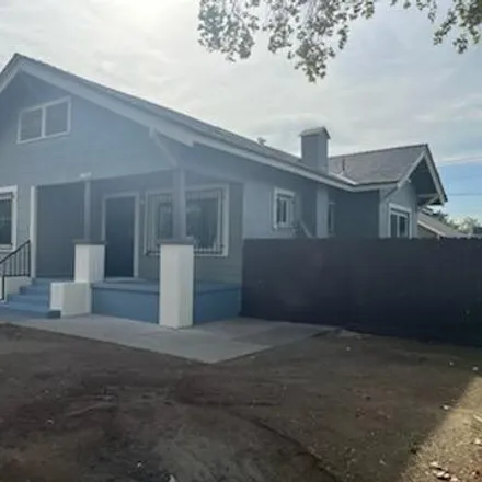 Buy this 4 bed house on 1504 East Englewood Avenue in Fresno, CA 93728