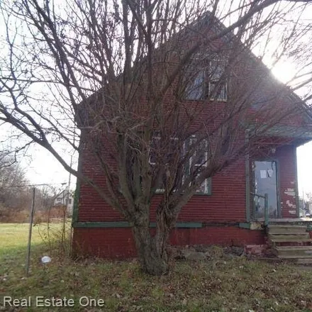 Buy this 3 bed house on 920 East Philadelphia Avenue in Detroit, MI 48211