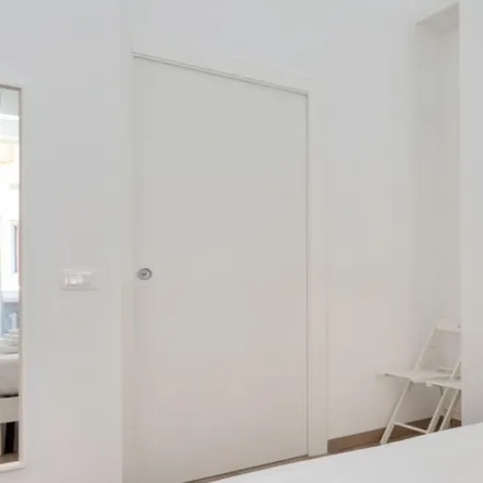 Image 4 - Via Gran San Bernardo, 20155 Milan MI, Italy - Apartment for rent