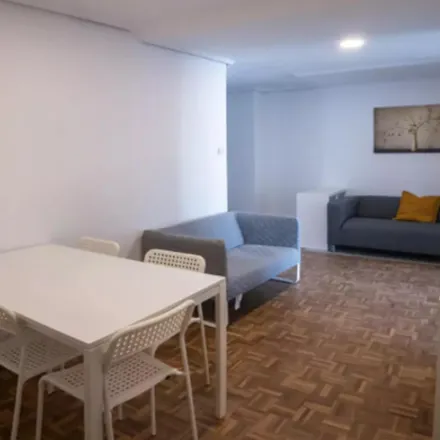 Image 4 - No doy abasto, Carrer d'Alberic, 29, 46008 Valencia, Spain - Room for rent
