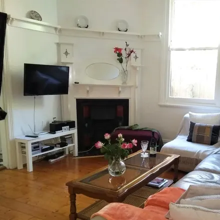 Rent this 2 bed house on Coogee NSW 2034
