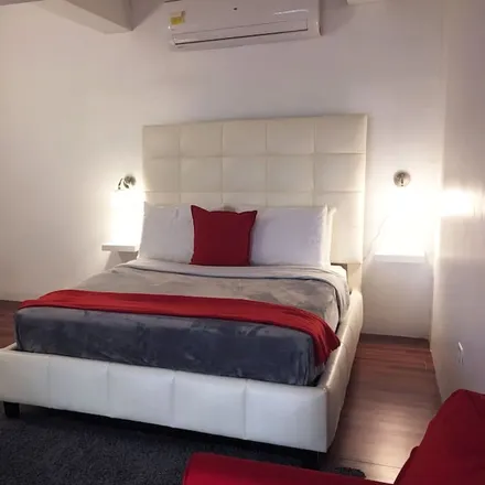 Rent this 1 bed apartment on PR-25 (Av. Juan Ponce de León) & Cjón. Santander in Avenida Juan Ponce de León, San Juan