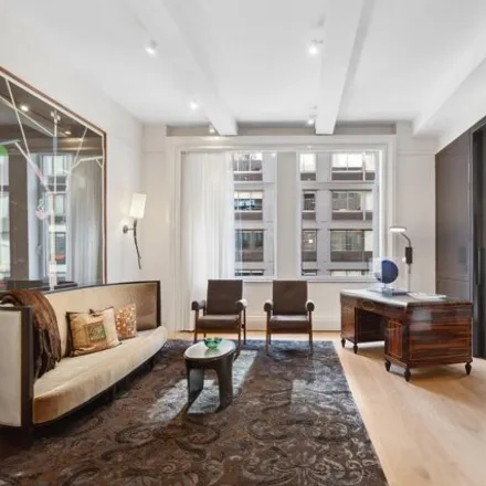 Image 7 - 245 7th Avenue, New York, NY 10001, USA - Condo for sale