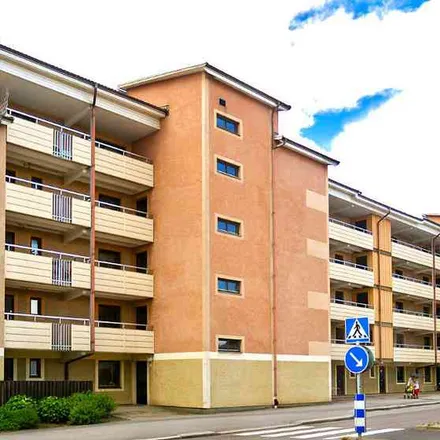 Rent this 3 bed apartment on Sveagatan 5B in 582 21 Linköping, Sweden