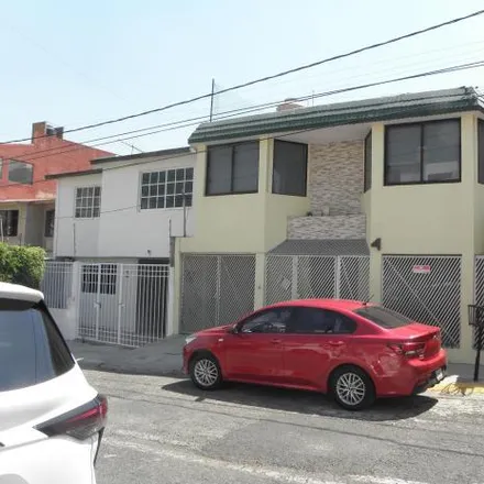 Rent this 4 bed house on Calle Cairo in 54054 Tlalnepantla, MEX