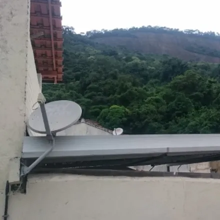 Rent this 2 bed house on Rio de Janeiro in Estradinha, BR