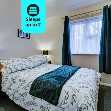 Rent this 3 bed apartment on 6 Kerridge Close in Cambridge, CB1 2QW