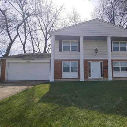 Image 2 - 7182 Klyemore Drive, Huber Heights, OH 45424, USA - House for sale