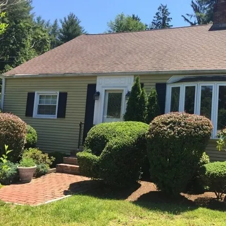 Buy this 3 bed house on 9 Brimfield Road in Monson, Hampden County
