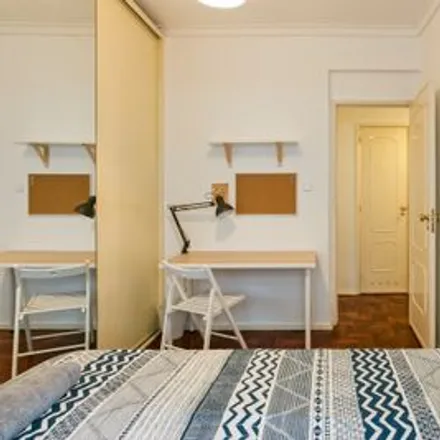 Image 2 - Rua Casquilha - Room for rent