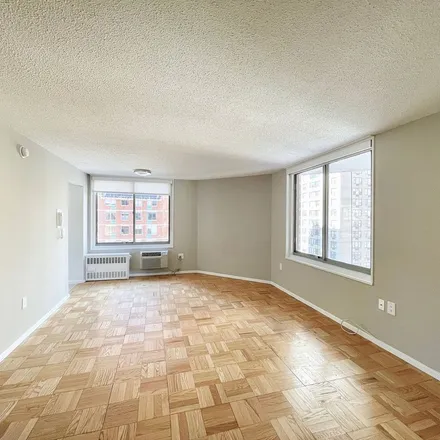 Image 2 - Churchill School and Center, 301 East 29th Street, New York, NY 10016, USA - Apartment for rent