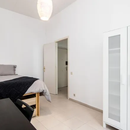 Rent this 4 bed apartment on Carrer de la Petxina in 5, 08001 Barcelona