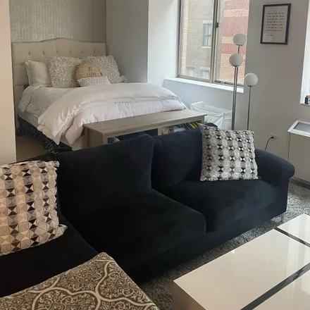 Rent this 1 bed apartment on 777 Sixth Avenue in 777 6th Avenue, New York