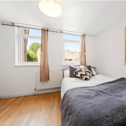 Rent this 1 bed room on 48 Chippenham Road in London, W9 2AE