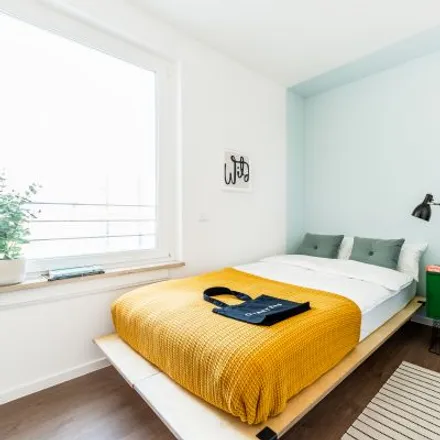 Rent this 5 bed room on Klara-Franke-Straße 8 in 10557 Berlin, Germany