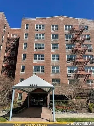 Image 1 - 23-45 Bell Boulevard, New York, NY 11360, USA - Apartment for sale