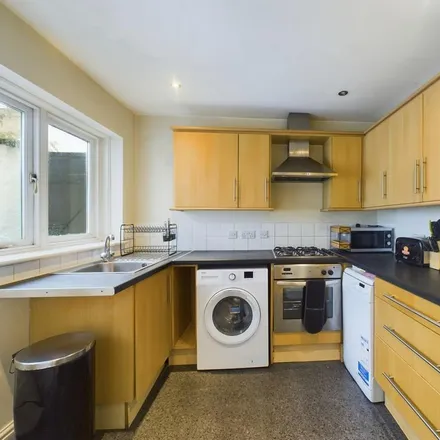 Rent this 3 bed townhouse on 6 Chedworth Street in Plymouth, PL4 8NT