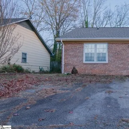 Buy this 2 bed house on 23 Rachel Court in Willow Wood, Spartanburg County