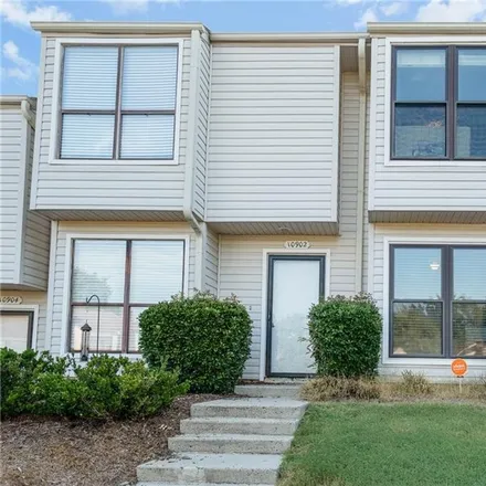 Buy this 2 bed townhouse on 10900 Carmel Crossing Road in Carmel Commons, Charlotte