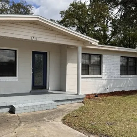 Rent this 3 bed house on 1731 Melson Avenue in West Jacksonville, Jacksonville